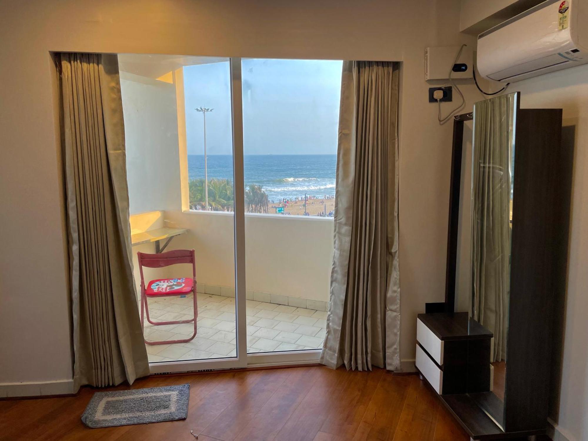 Ocean'S Edge Apartment Visakhapatnam Exterior photo