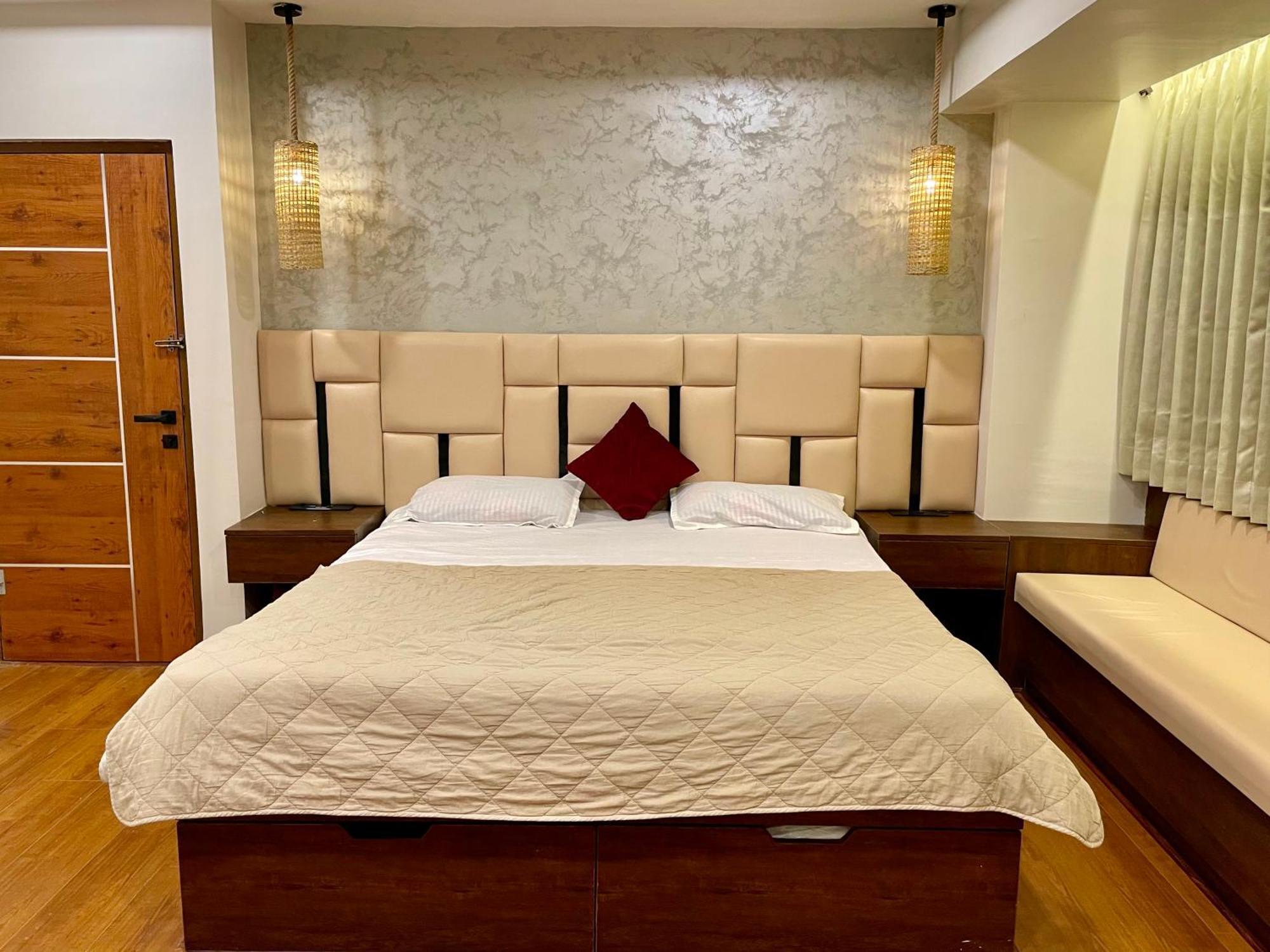 Ocean'S Edge Apartment Visakhapatnam Exterior photo
